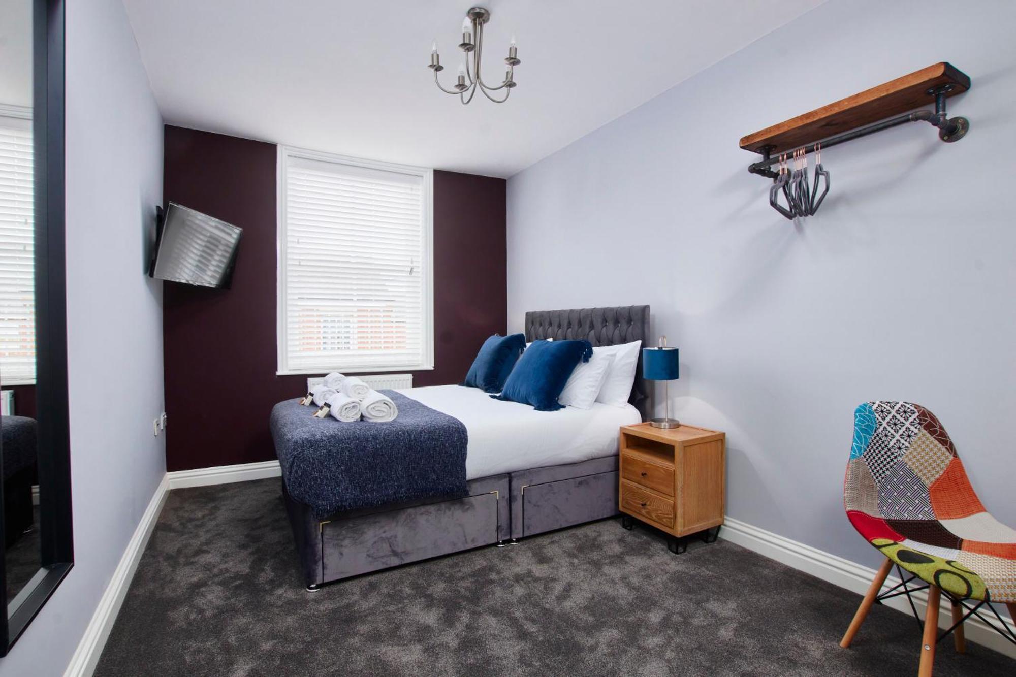 Delven House- Serviced Apartments Castle Donington Exterior photo